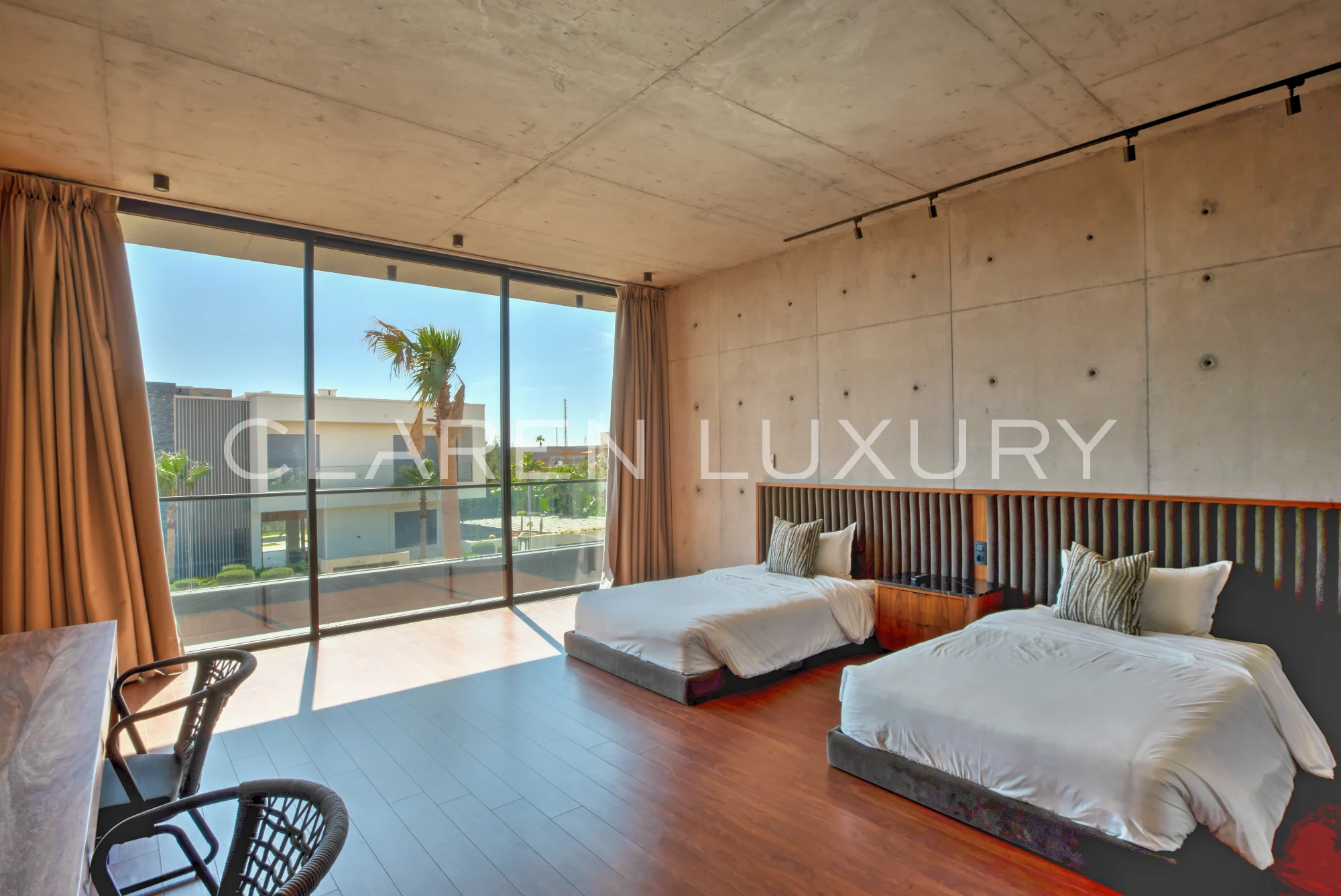 Villa d’exception avec piscine chauffée et vue sur golf et Atlas à Marrakech