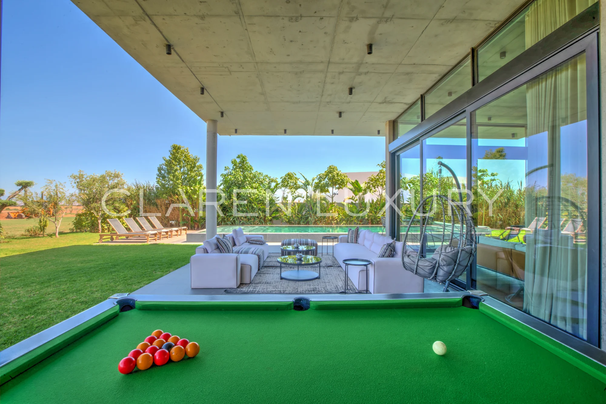 Villa d’exception avec piscine chauffée et vue sur golf et Atlas à Marrakech