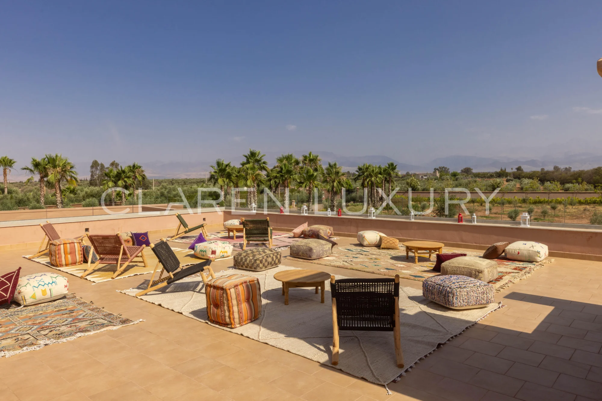Grande villa avec piscine privée et vue à couper le souffle