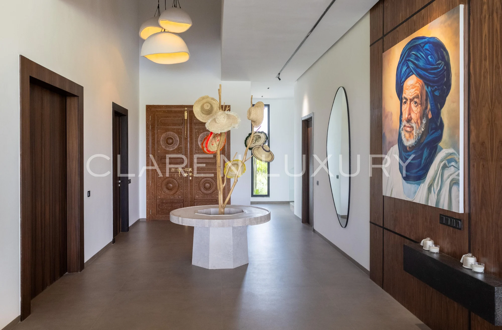 Grande villa avec piscine privée et vue à couper le souffle