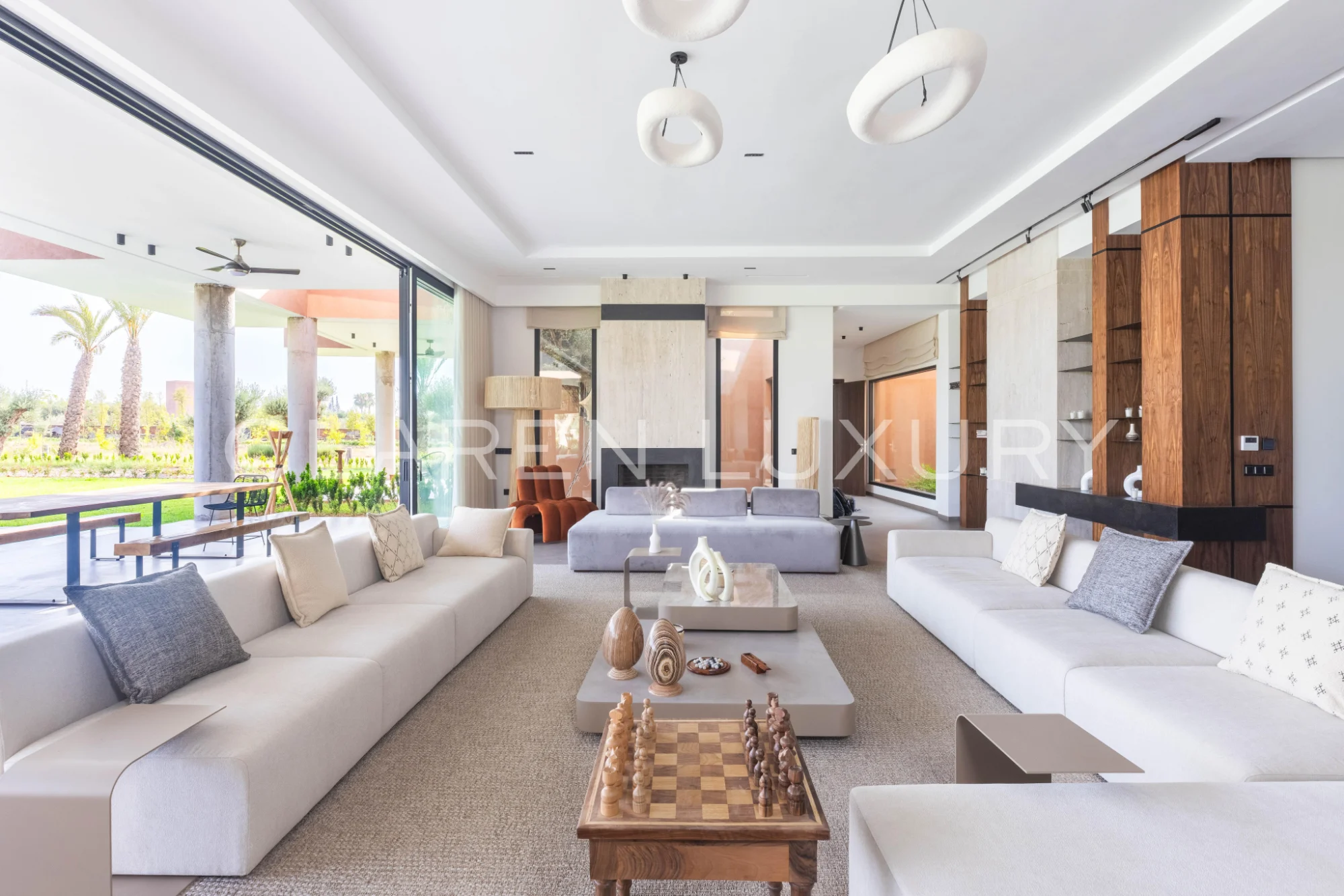 Grande villa avec piscine privée et vue à couper le souffle